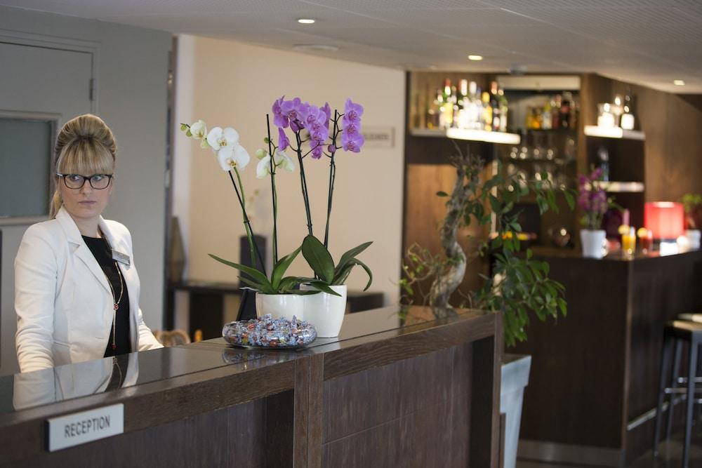 Hotel Mercure Rennes Cesson Esterno foto