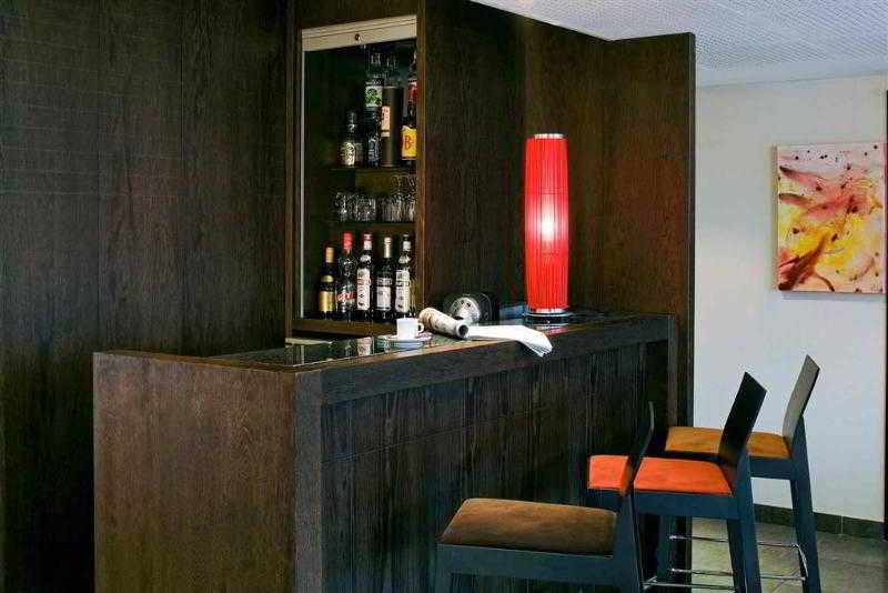 Hotel Mercure Rennes Cesson Esterno foto