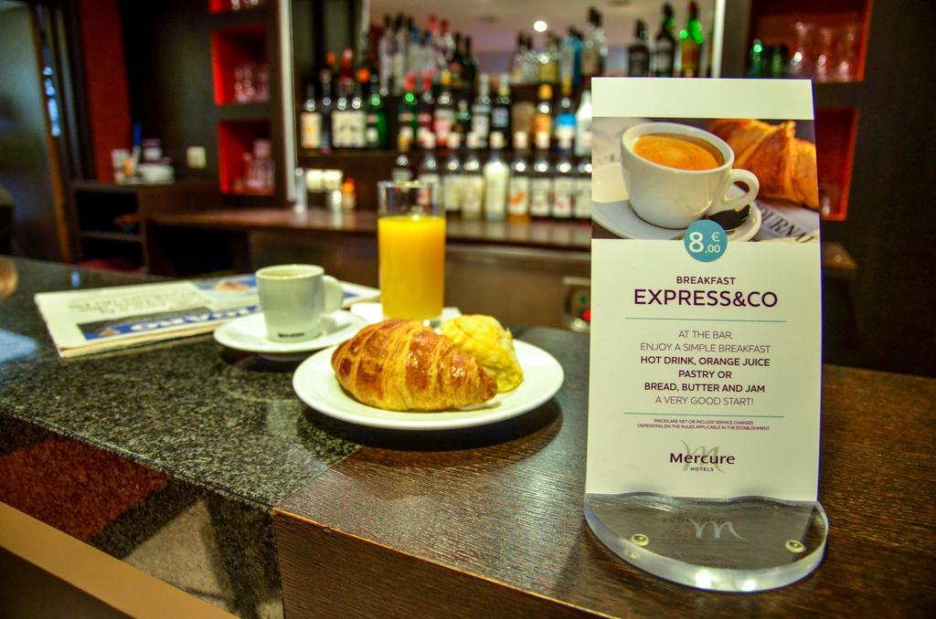 Hotel Mercure Rennes Cesson Esterno foto