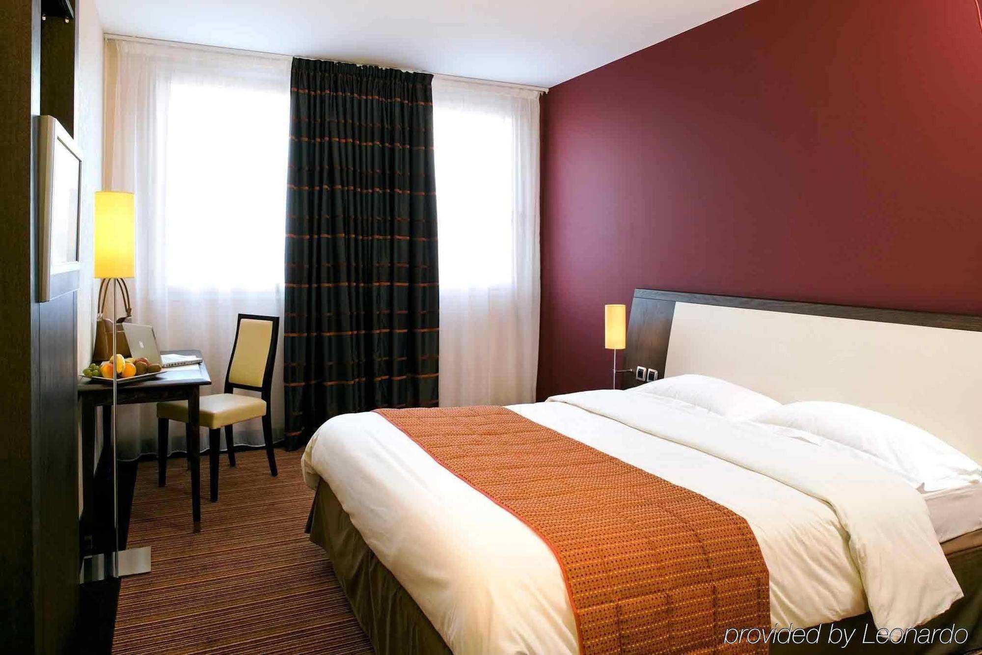 Hotel Mercure Rennes Cesson Esterno foto