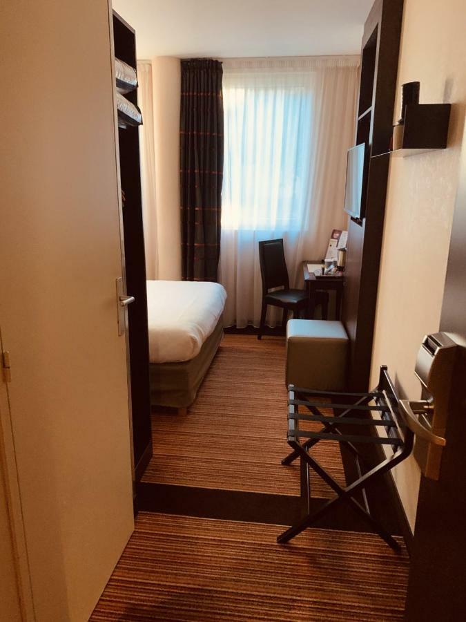 Hotel Mercure Rennes Cesson Esterno foto